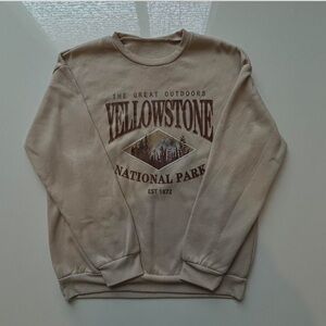 Yellowstone National Park Beige Sweater
